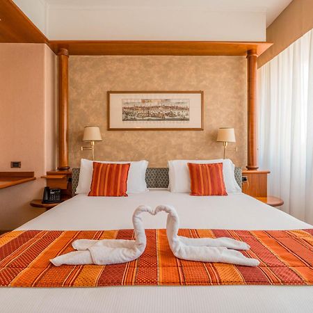 Crystal Hotel Varese Dış mekan fotoğraf