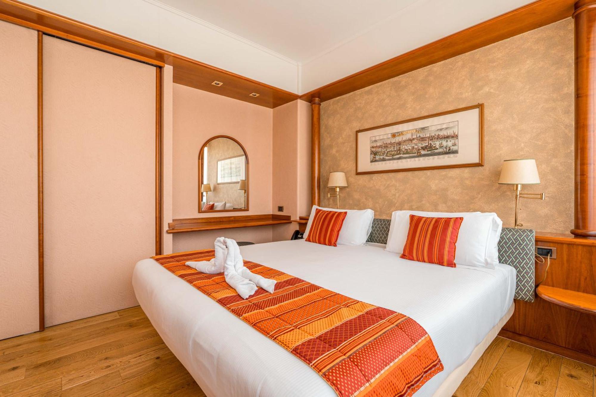 Crystal Hotel Varese Dış mekan fotoğraf