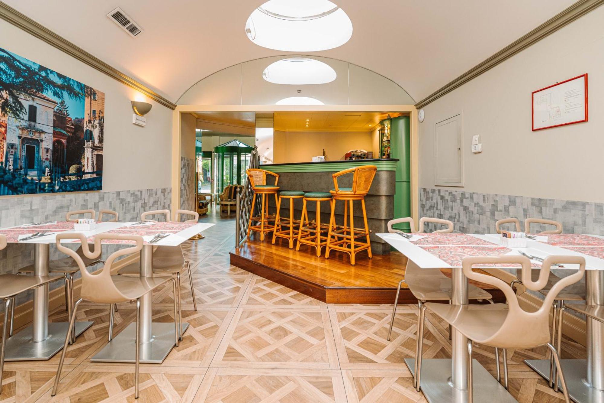 Crystal Hotel Varese Dış mekan fotoğraf