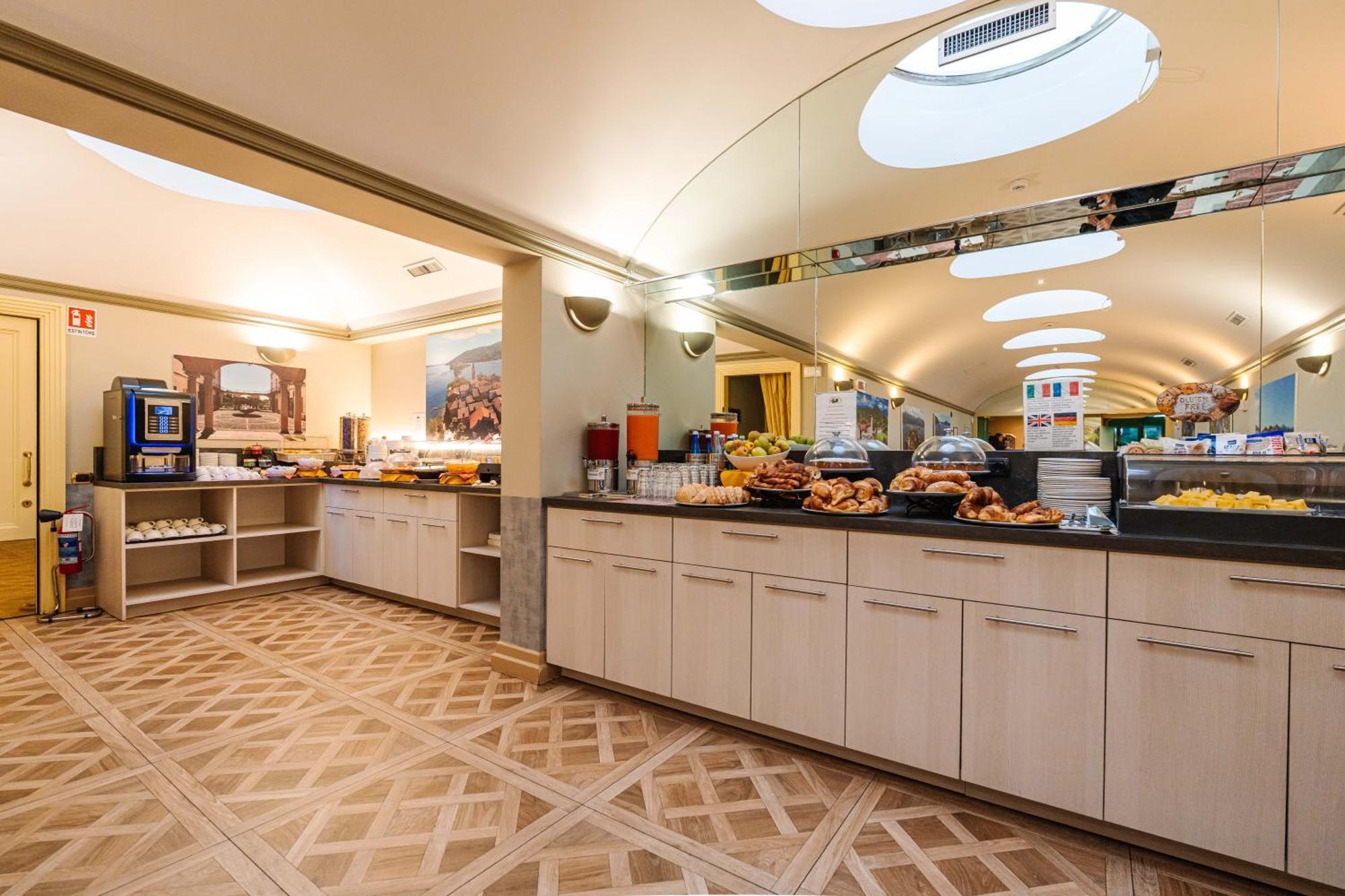 Crystal Hotel Varese Dış mekan fotoğraf